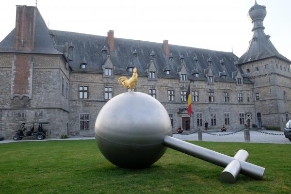 Salvator Globe, Generation Noble, Chateau de Chimay © Koen Vanmechelen, photo Stoffel Hias, 2014
