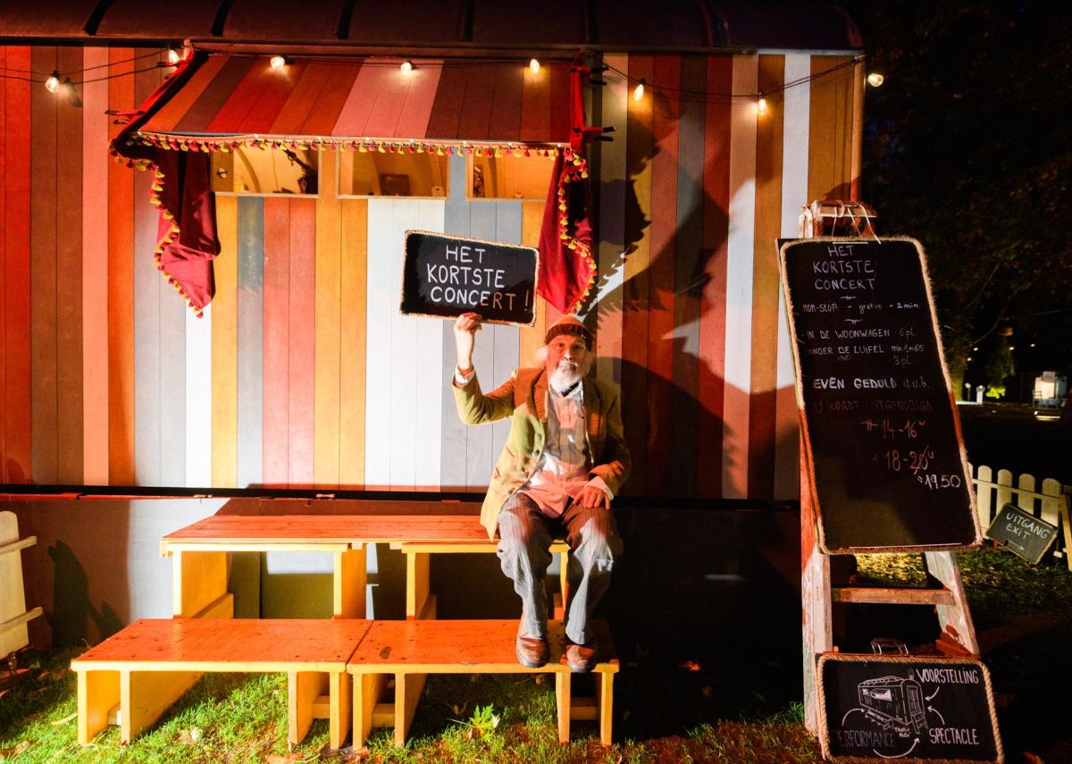 Theater Muto - Het Kortste Concert © Kris Rogiers Theater Muto - Het Kortste Concert © Kris Rogiers